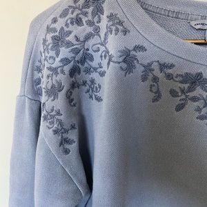American eagle blue sweatshirt with lace embroidery detail